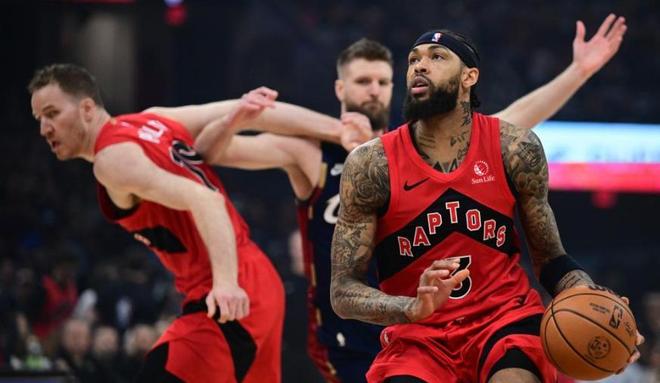 哈登22+10助骑士首胜 裁判争议引热议